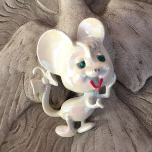 2/$10 Vintage White Enamel Mouse Scatter Pin